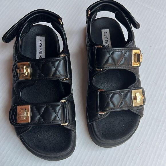 Steve Madden Mona Quilted Sandal in Black size 7 - Picture 4 of 13